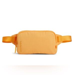 Lululemon mini belt bag, no tags, not used